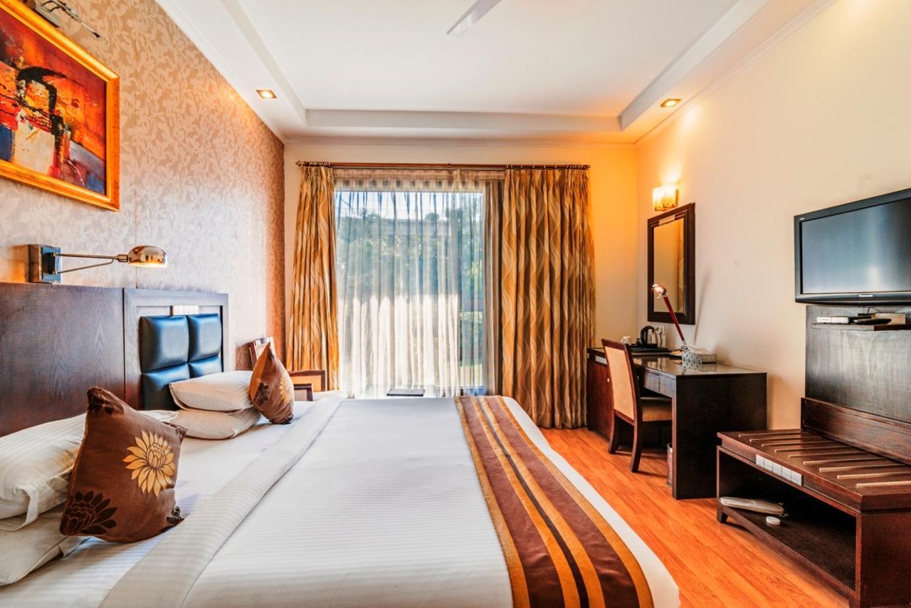 Royal Residence Mg Road Gurgaon Exterior photo